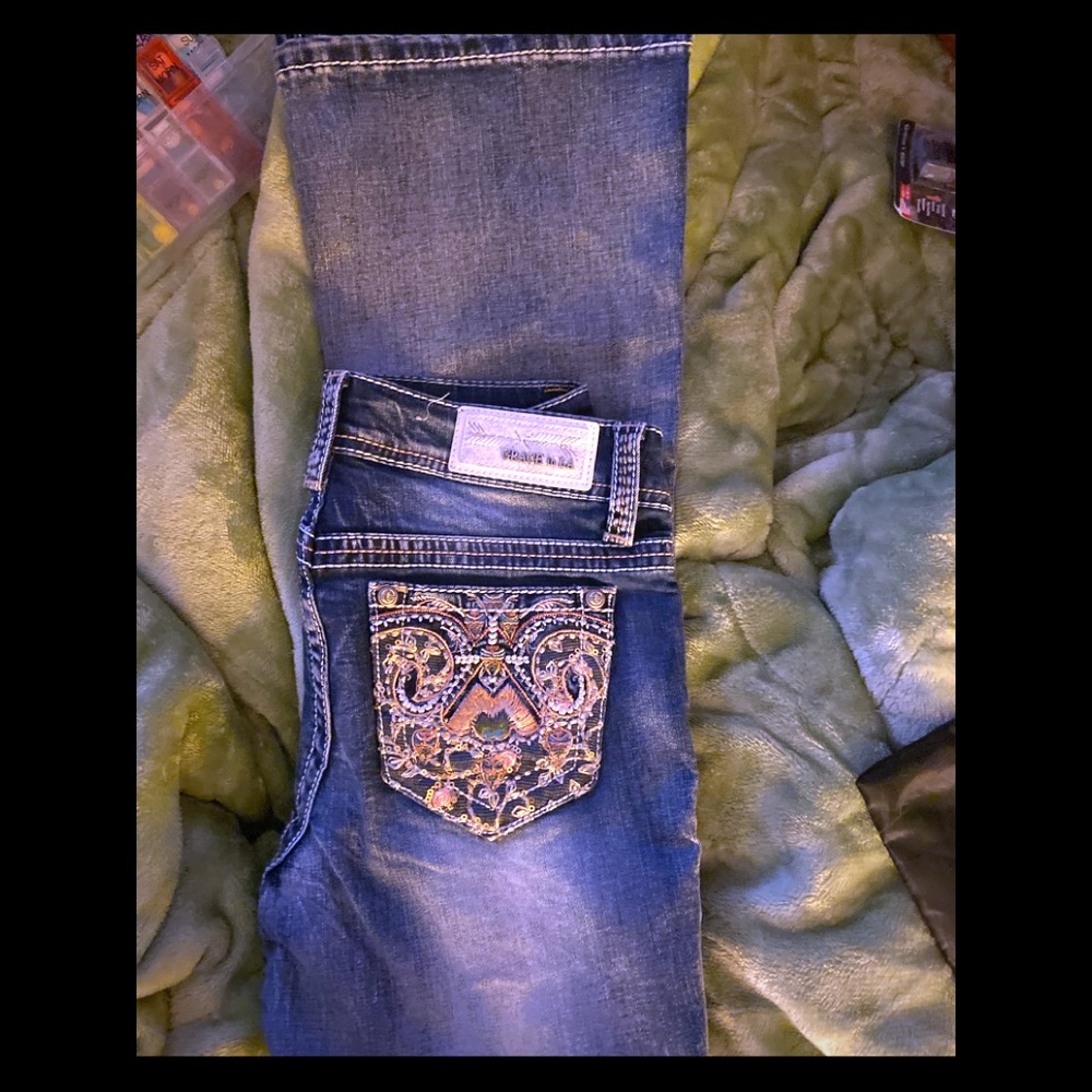 NWT Grace in LA Embellished Jeans